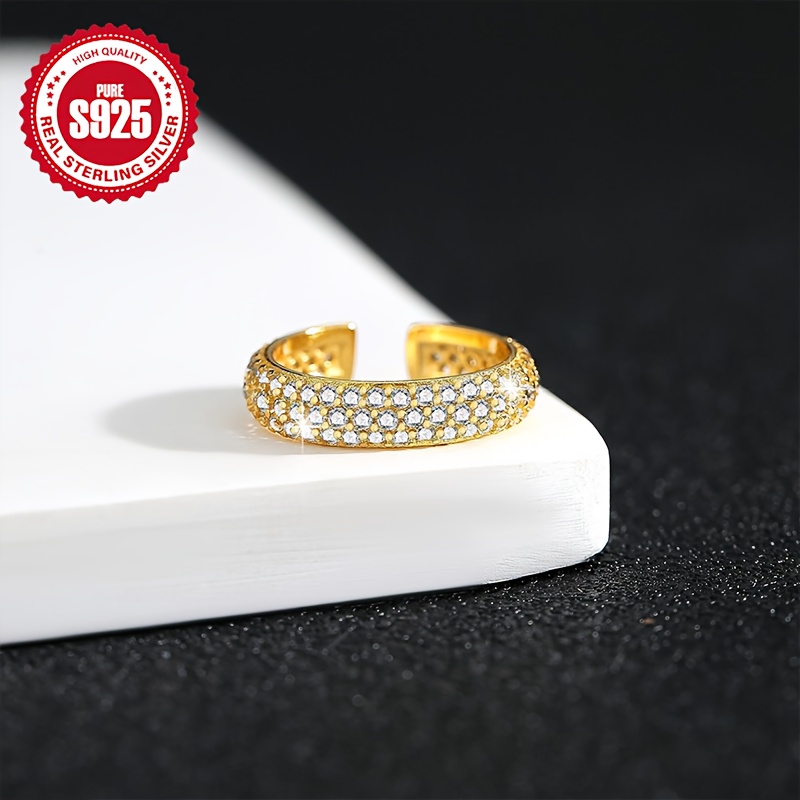 Women's S925 Silvery Ear Clip with Synthetic Zirconia Accents